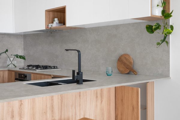 6517 r-architecture-U6Ds9z7i3VQ-unsplash